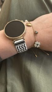 Zamani customer wearing Keffiyeh Olive Green Engraved watch band