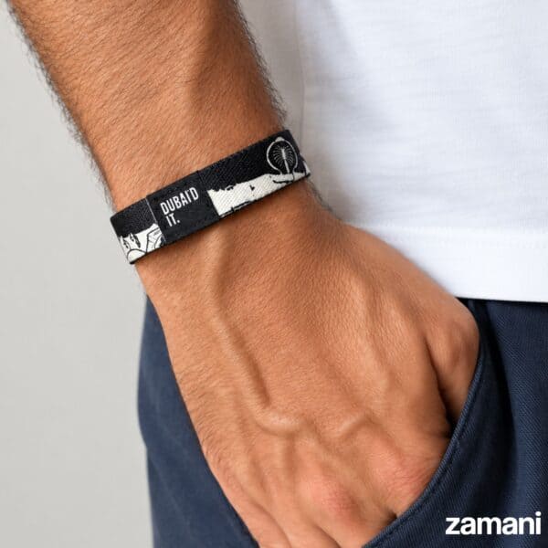 Dubai It Wristband, The Giving Movement Edition - Image 4