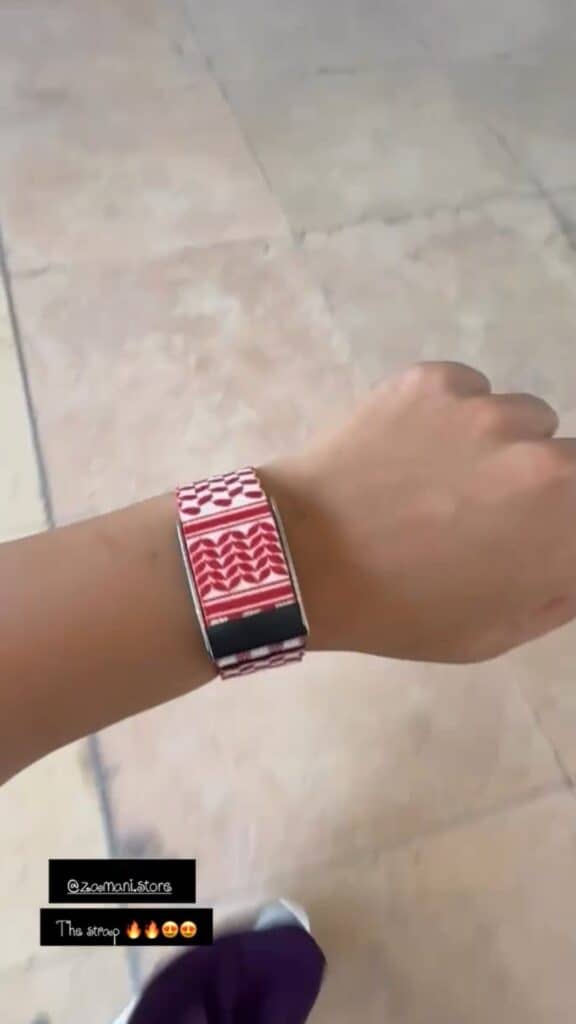 Customer wearing the Shemagh WHOOP band